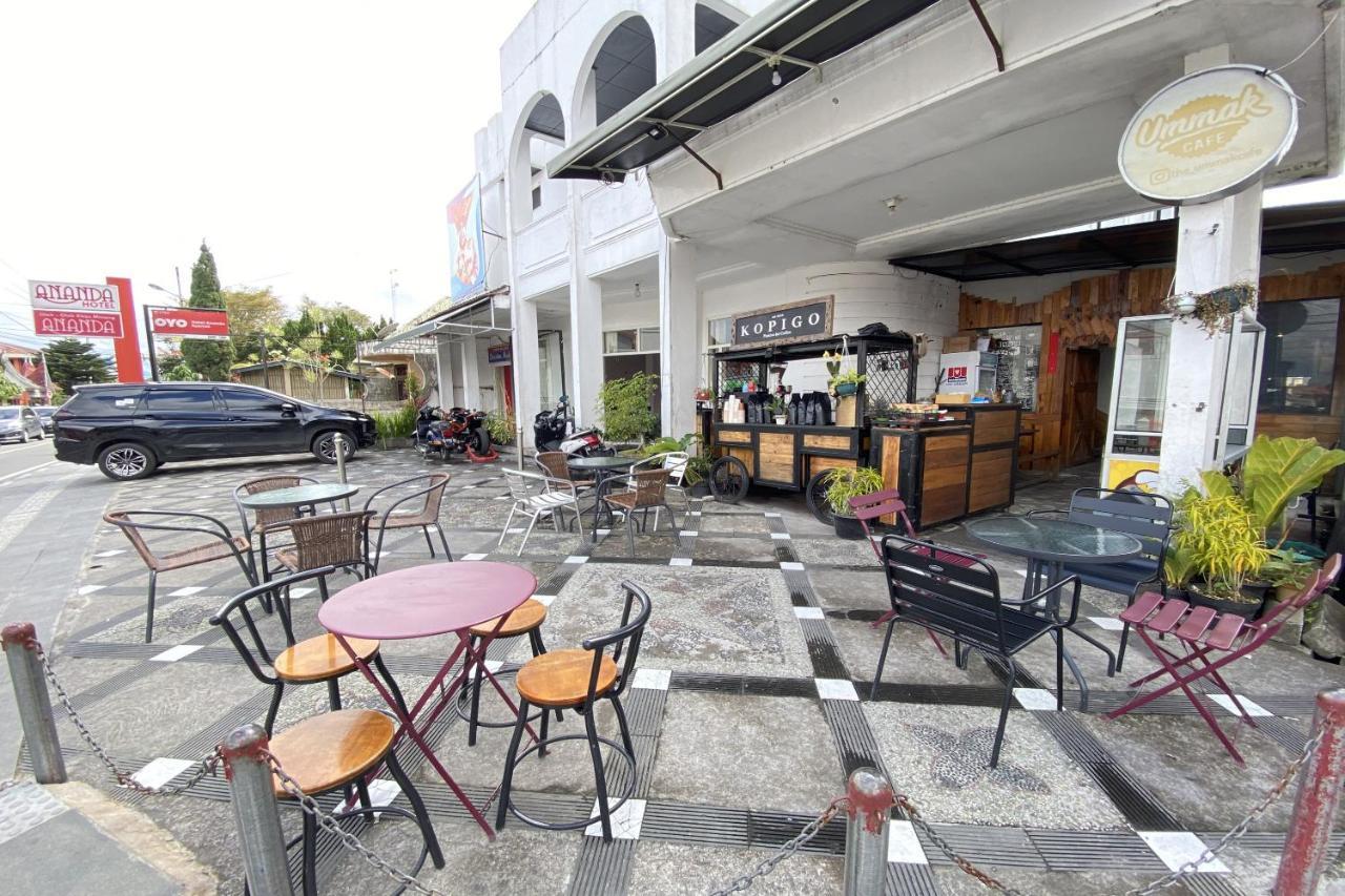 بوغيتّينغي Hotel Ananda Syariah Redpartner المظهر الخارجي الصورة