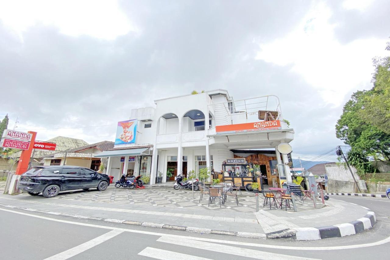 بوغيتّينغي Hotel Ananda Syariah Redpartner المظهر الخارجي الصورة