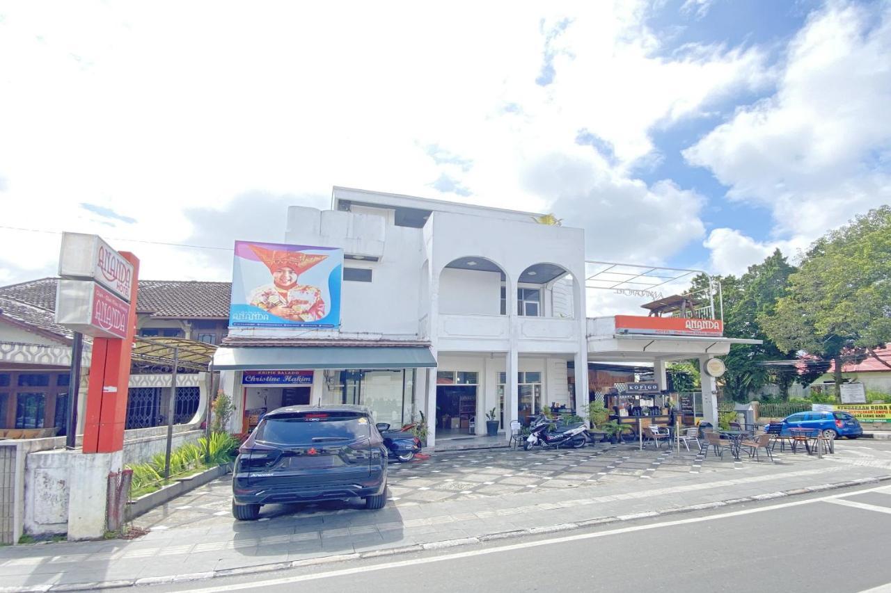 بوغيتّينغي Hotel Ananda Syariah Redpartner المظهر الخارجي الصورة